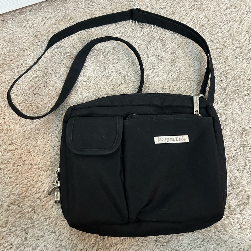 Baggallini Black Crossbody Bag